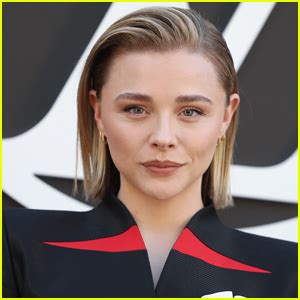 chloe moretz gay|Chloe Grace Moretz comes out as gay, endorses Kamala Harris.